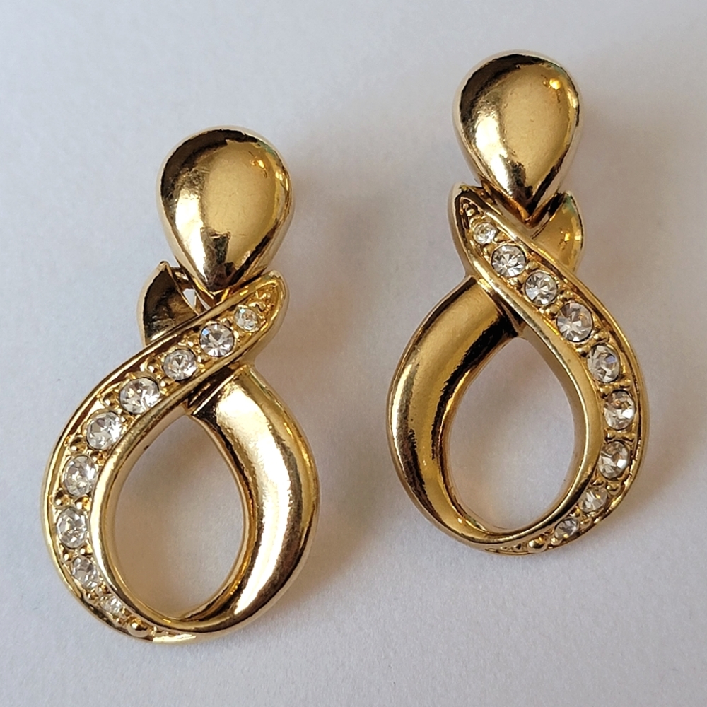 Vintage Gold Twist Rhinestone Clip-on Earrings Avon